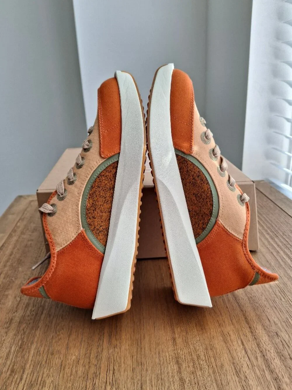 (New)‎ allbirds – Riser Sneakers (Honey Rust/Natural White) – Women's 8
